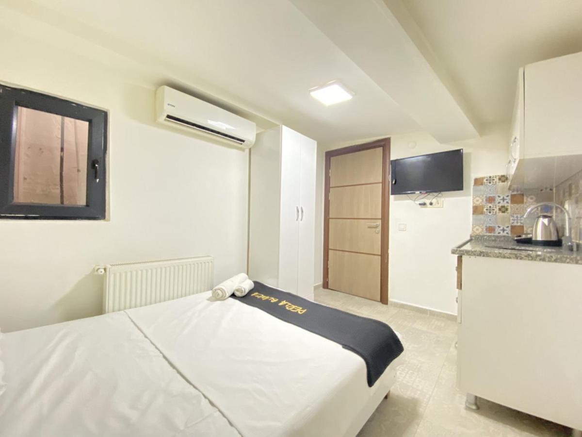 Comfortable And Central Studio Flat In Beyoglu Apartamento Estambul Exterior foto